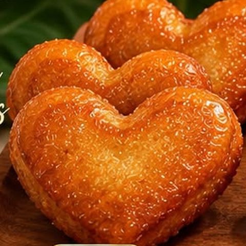 Heart-shaped banana manna doughnuts